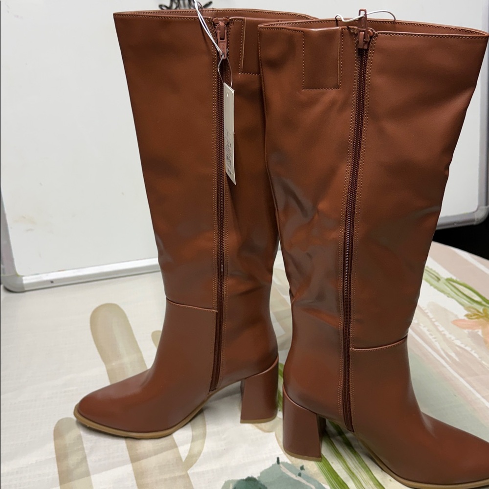 NWT New Day Brown Eve Faux Leather tall Boots sz 7.5 memory foam - Picture 6 of 10